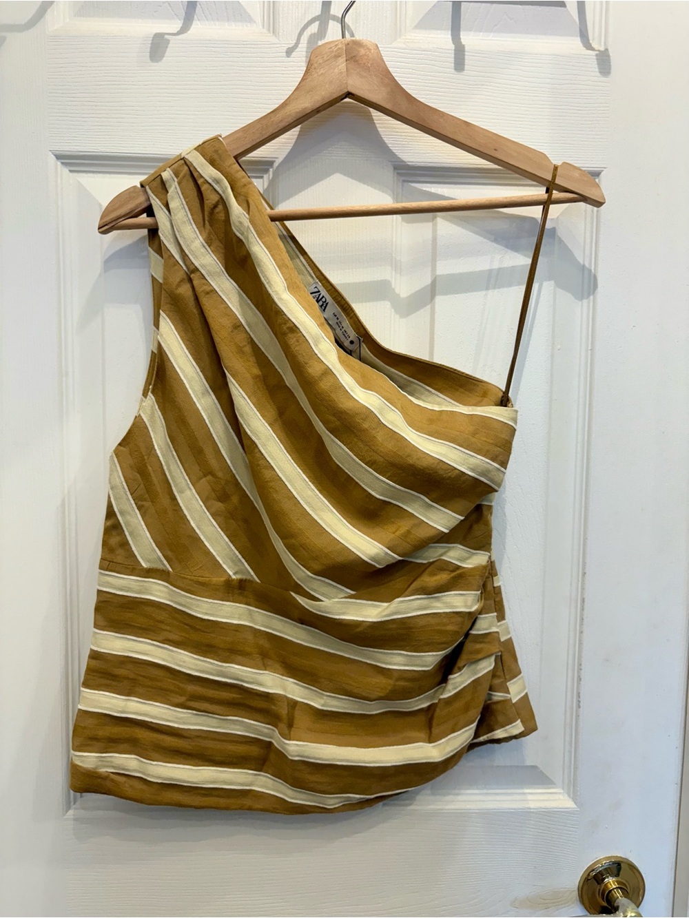 ZARA One Shoulder Sleeveless Top